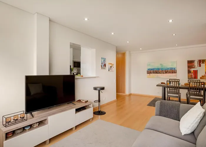 The Light | Cascais *