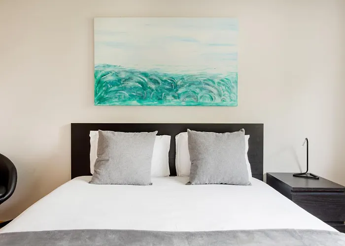 The Light | Cascais * 圣多明戈德拉纳